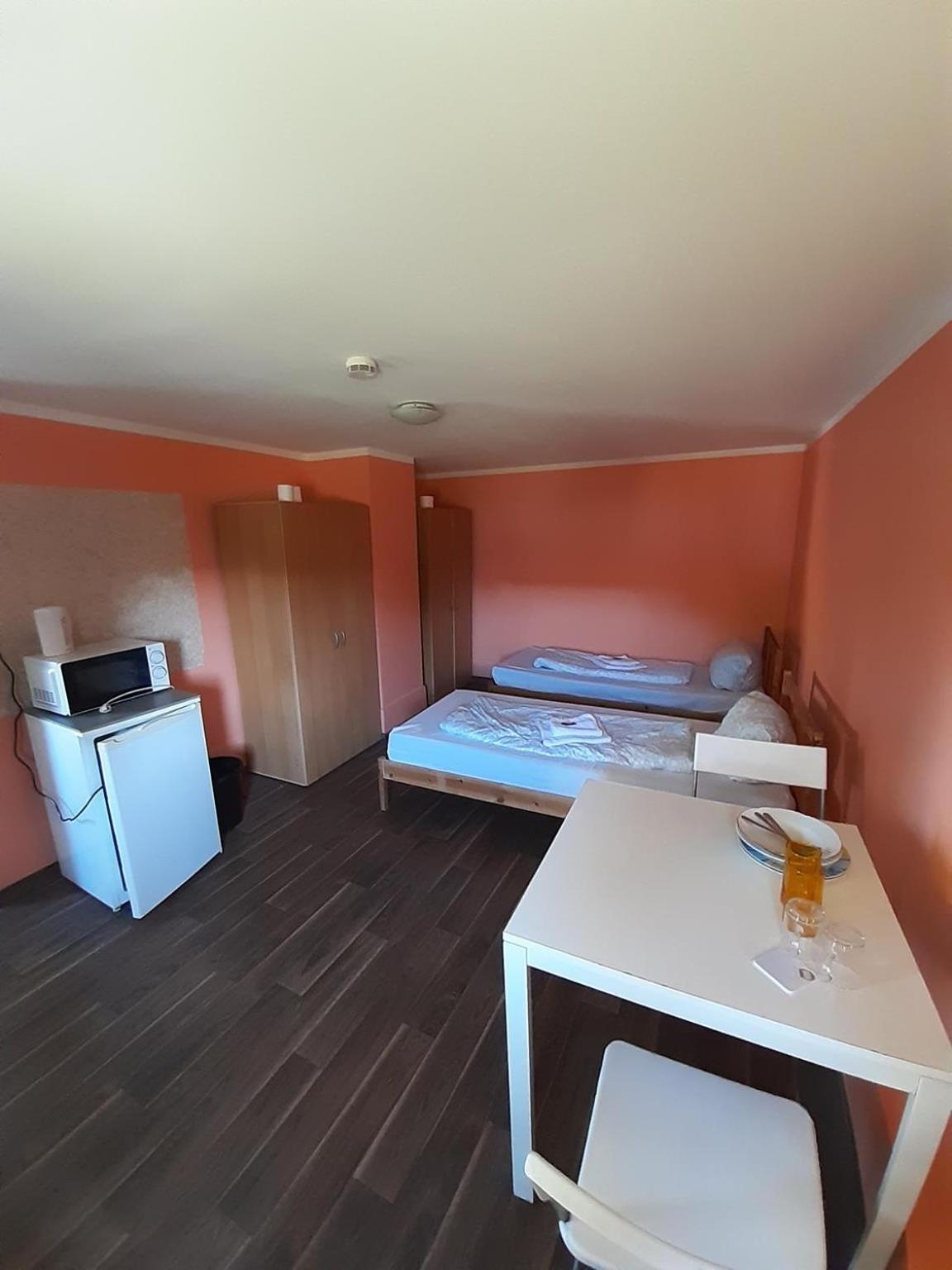 Budget Allach & Eve 168 Hostel München