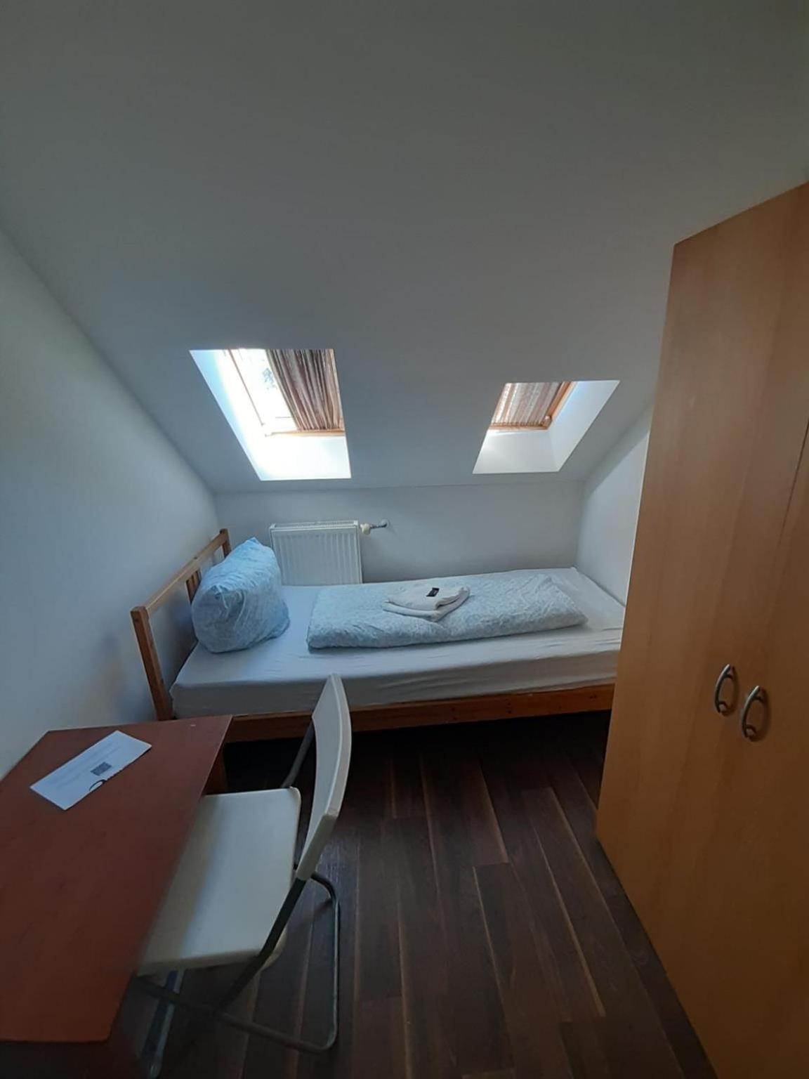 Ostello Budget Allach & Eve 168